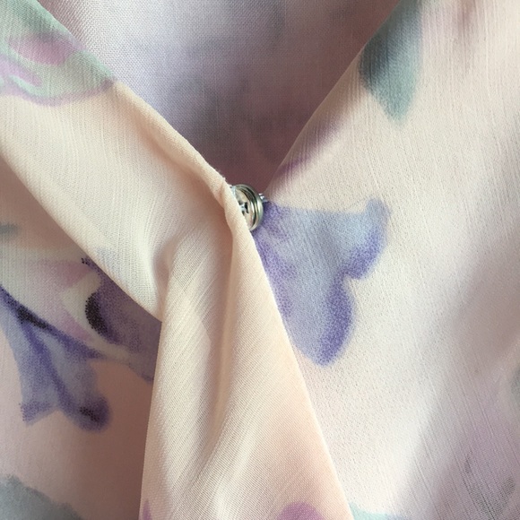 Urban Outfitters Floral Romper - Picture 8 of 10